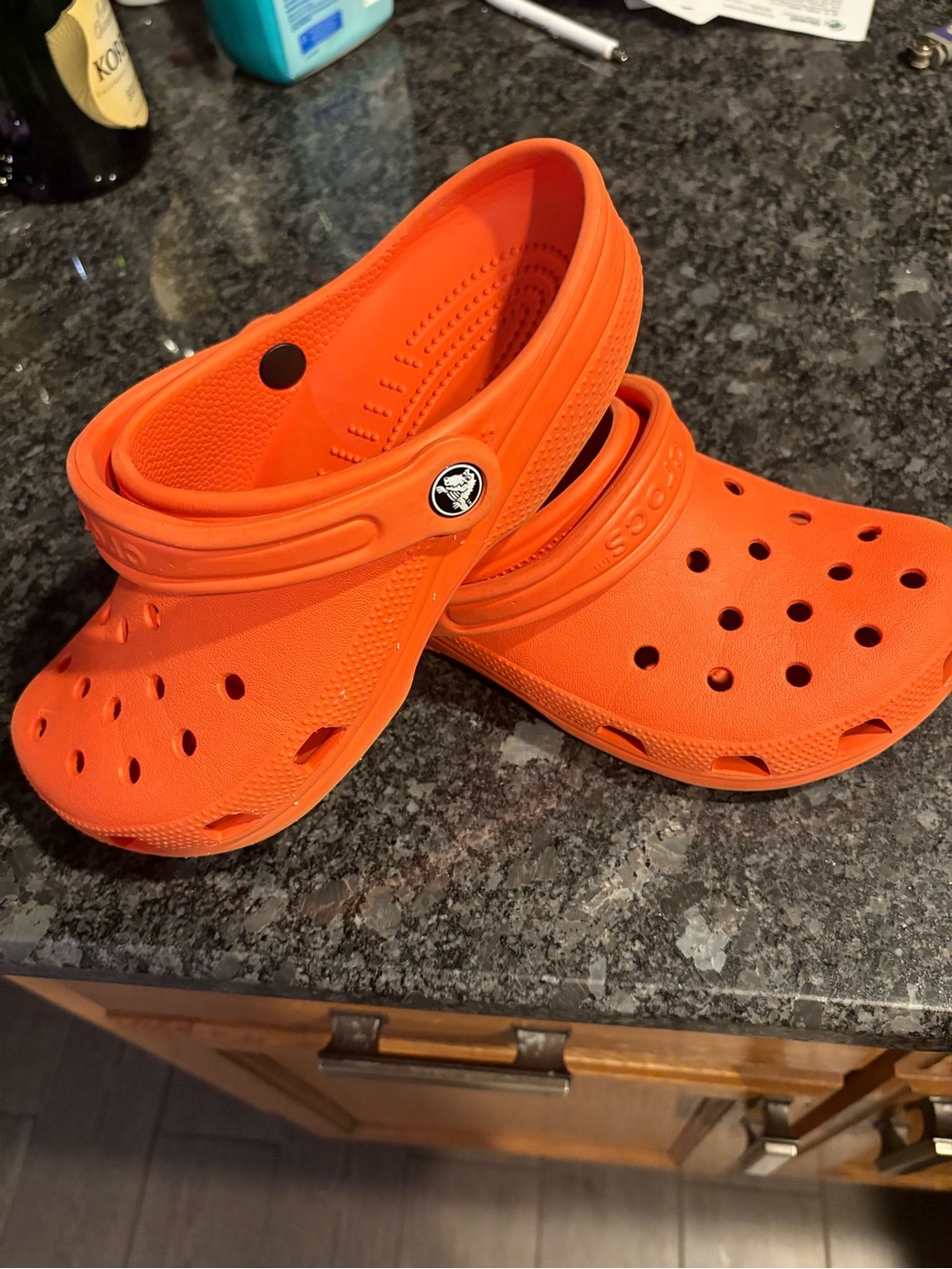 CROCS Classic Clog in Bright Orange
